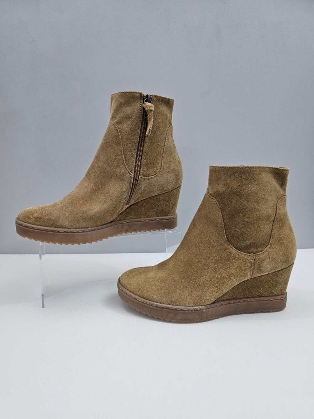 Sofft Shary Wedge Ankle Boot Womens 9 Hazelwood Tan Suede Waterproof Heel Fall - Picture 2 of 15